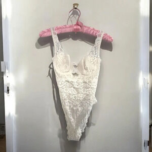 Elegant Vintage Lace Bodysuit in White Fairycore angelcore coquette dreamy 34B